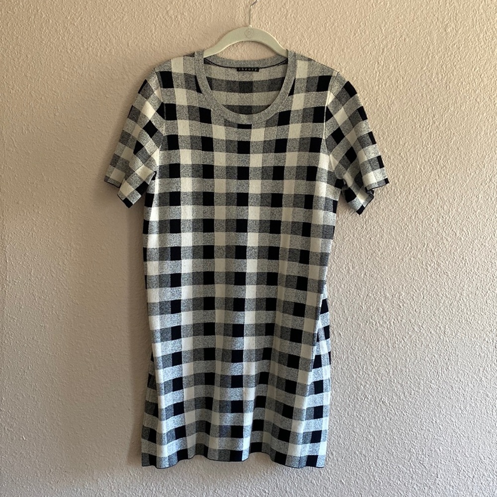theory knit shift dress